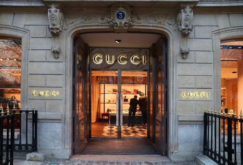 gucci outlet paris